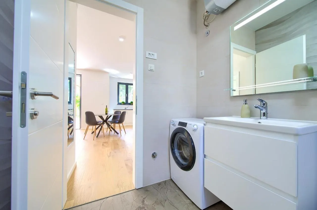 Apartment Villa Sabic By The Sea Krk Town