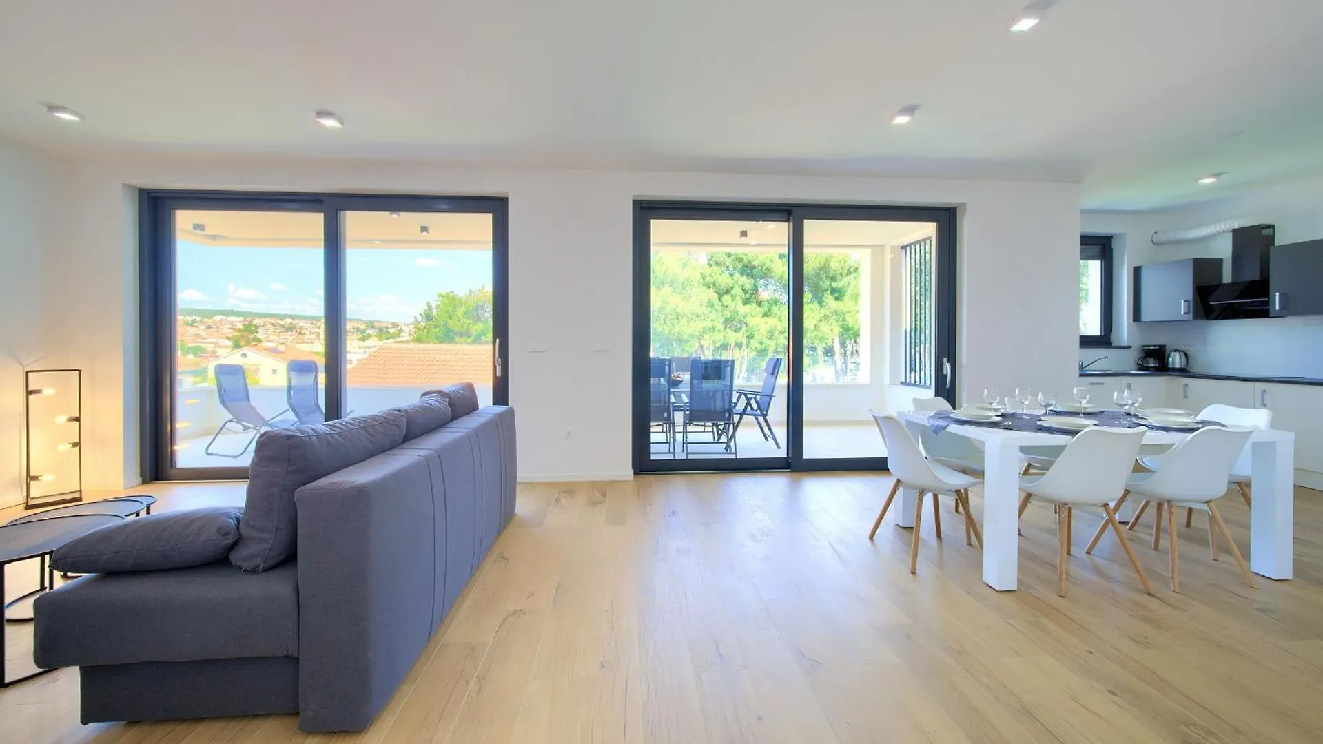 Villa Sabic By The Sea Krk Town Apartment